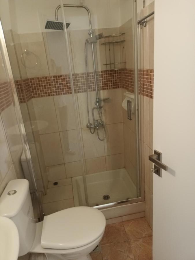 Argostoli Rooms ภายนอก รูปภาพ