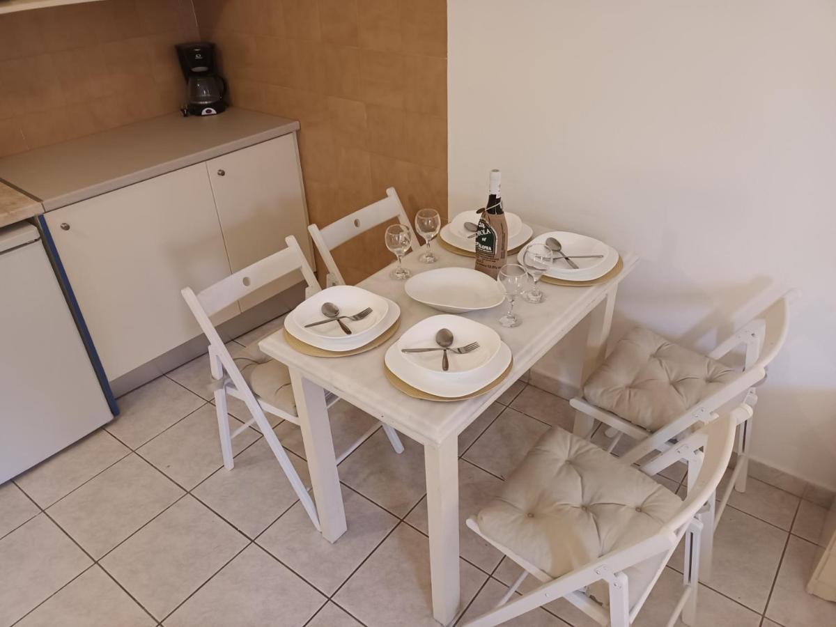 Argostoli Rooms ภายนอก รูปภาพ