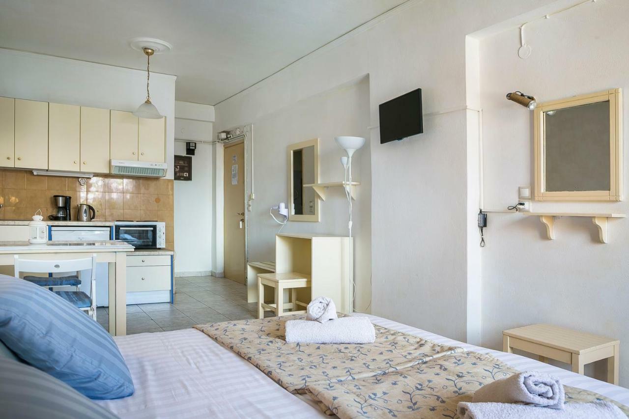 Argostoli Rooms ภายนอก รูปภาพ